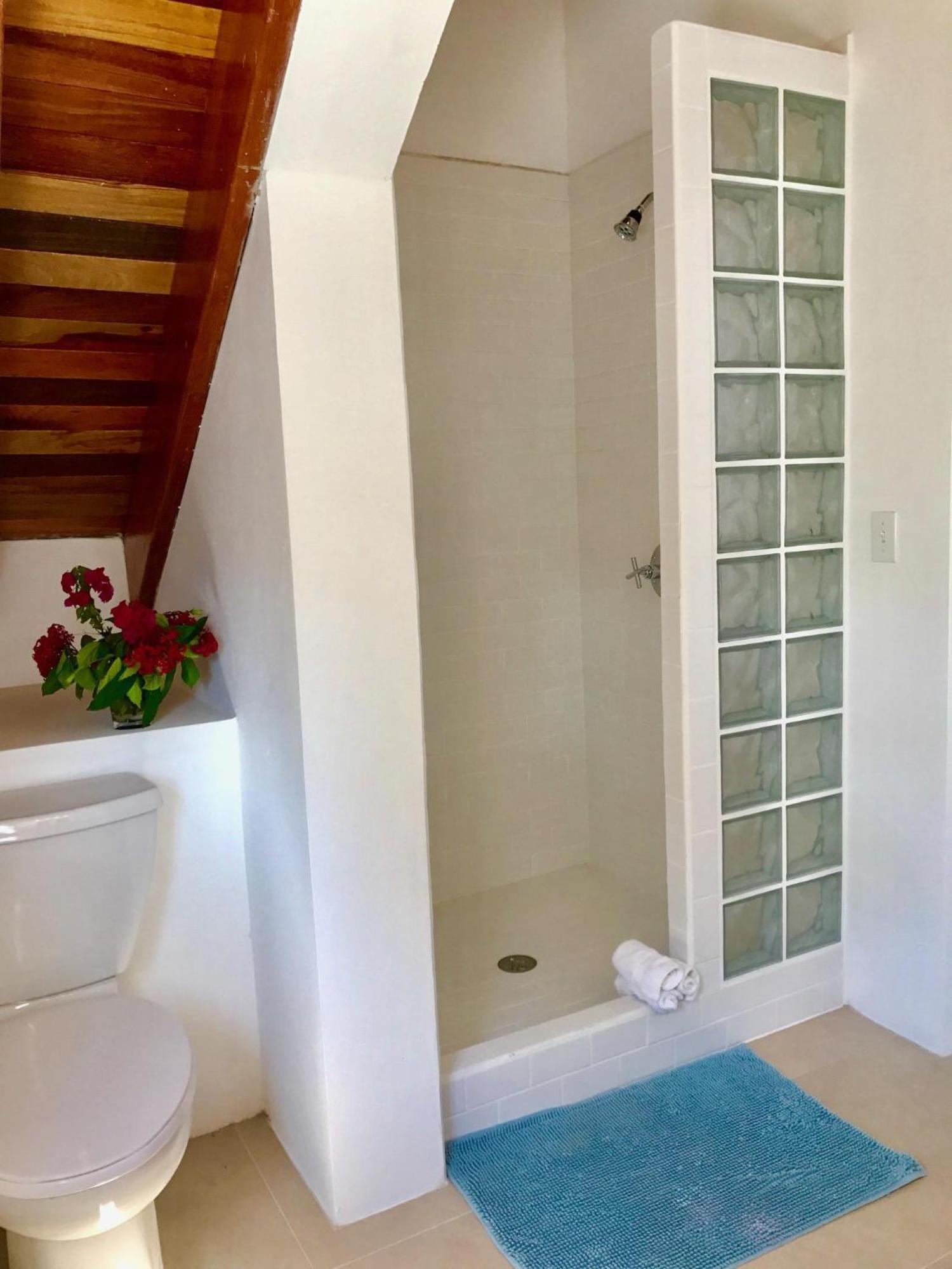 Velento Partial Ocean View Penthouse #7 Βίλα Caye Caulker Εξωτερικό φωτογραφία