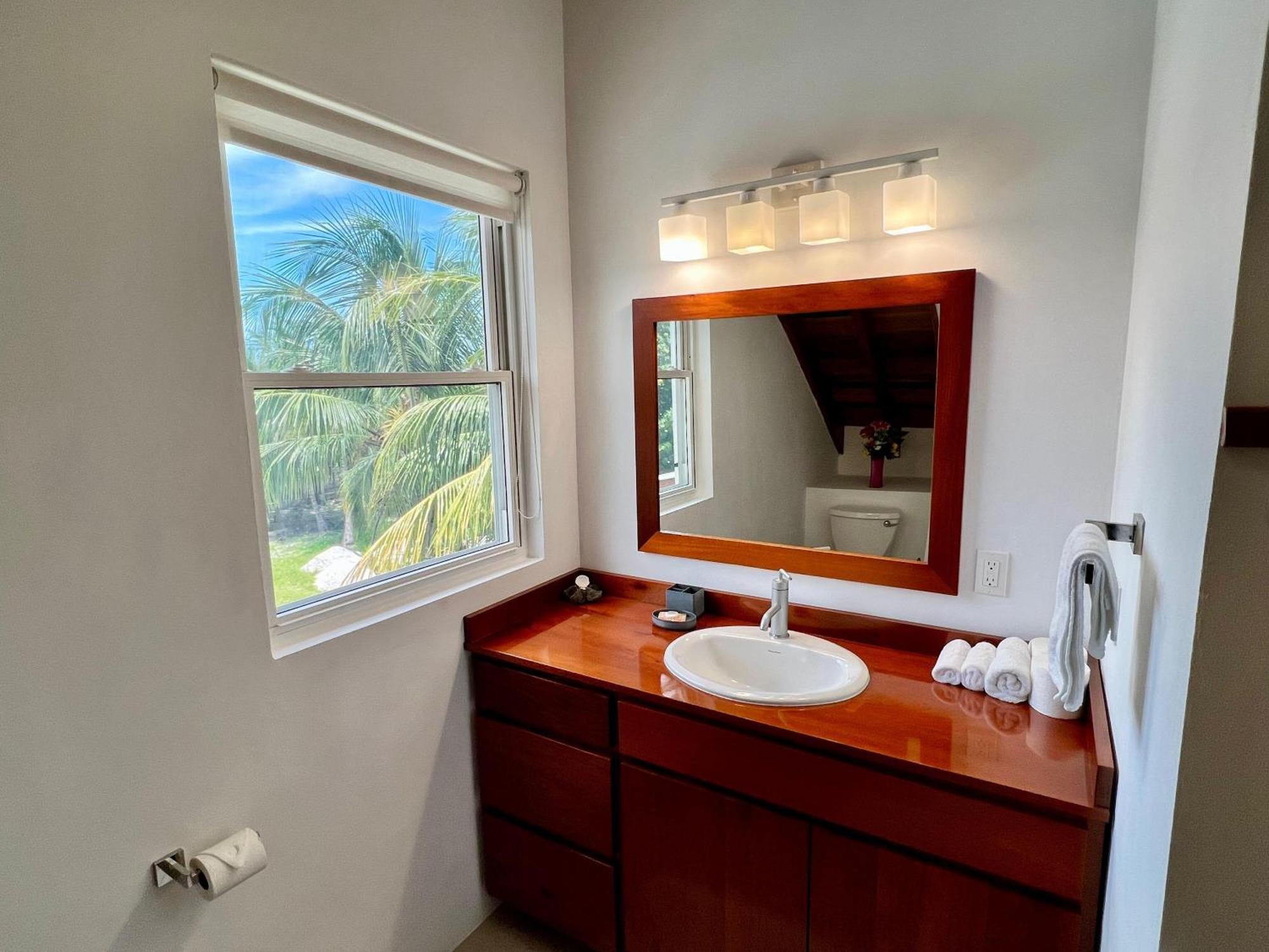 Velento Partial Ocean View Penthouse #7 Βίλα Caye Caulker Εξωτερικό φωτογραφία