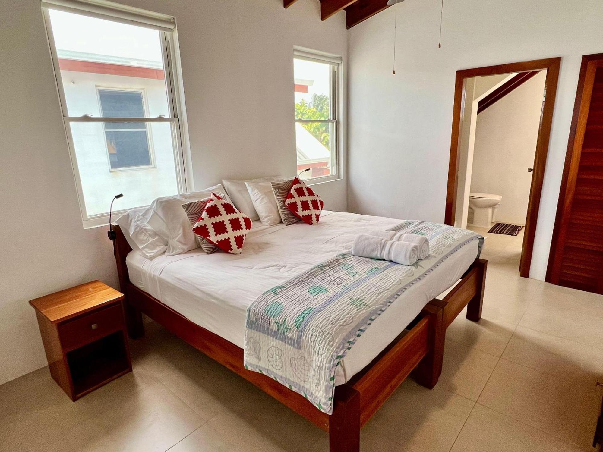 Velento Partial Ocean View Penthouse #7 Βίλα Caye Caulker Εξωτερικό φωτογραφία
